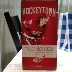 Detroit Red Wings Bobble Head
